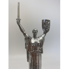 Настільна статуетка з пластику " Батьківщина - Мати "( Срібна )