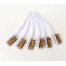 Універсальна щітка для деталінгу та чищення важкодоступних місць.